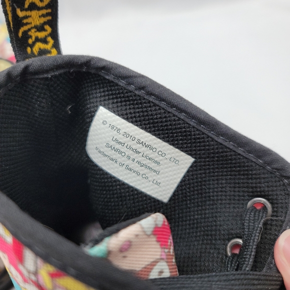 Doc Martens X Sanrio Hello Kitty Shoreditch Boots Size 7 US L, 5 UK, 38 EU - Picture 8 of 11